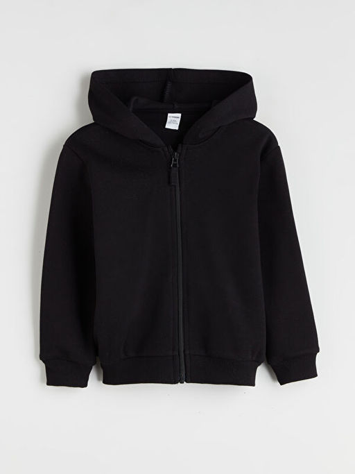 Kap??onlu Erkek ?ocuk Pike H?rka