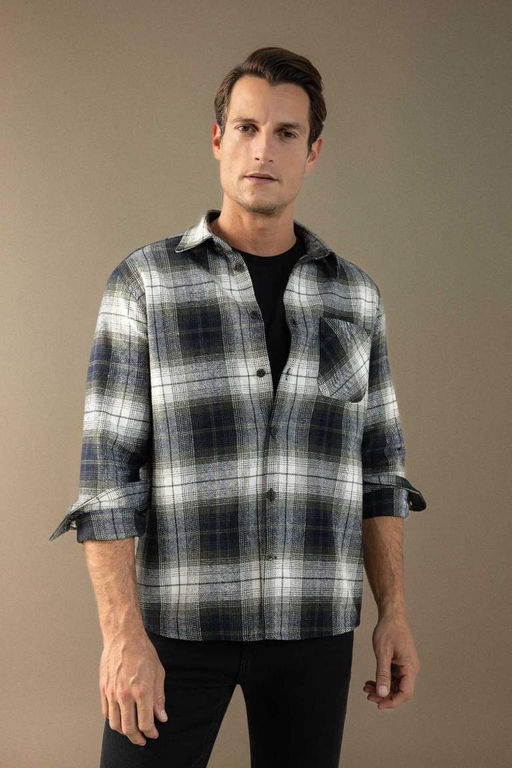 Фланелевая рубашка стандартного кроя с воротником поло и длинными рукавами в клетку - Defacto фото 3