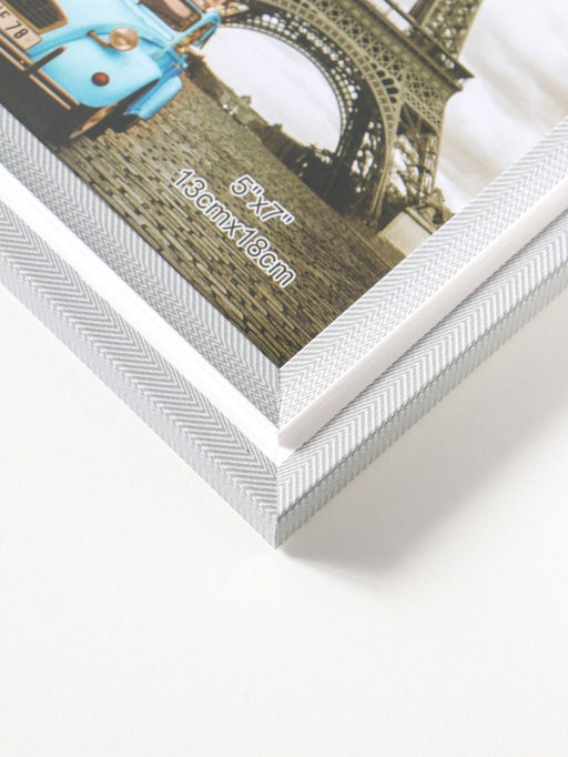 Фоторамка для фото 13×18 см «Остин», пластик, бело-серый, 21.5×16.5×1.5 см