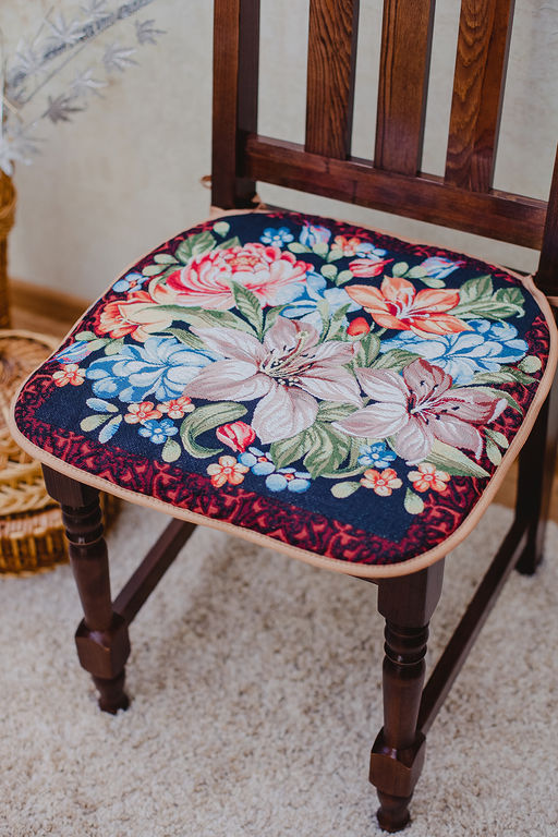 Сидушка на стул квадратная 43х43