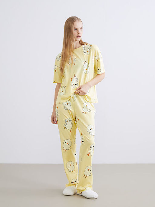 Bisiklet Yaka Desenli Kad?n Pijama Tak?m?