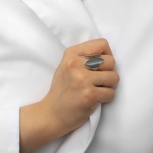 Кольцо металл Тренд два лепестка, цвет серебро, размер 16 - Qf фото 3