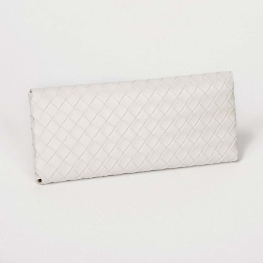 Цена за 2 шт. Футляр для очков на ремешке, однотонный, размер 16.5×7×1.8 см, молочный