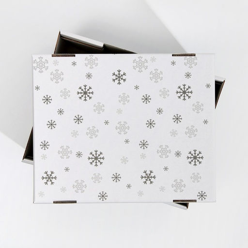 Коробка подарочная новогодняя складная Let it snow, 31×25.5×16 см, Новый год