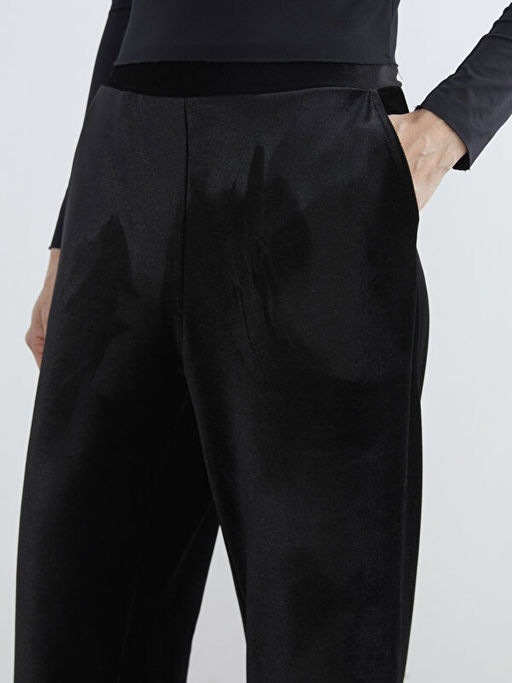 Beli Lastikli Kadife Kad?n Pantolon