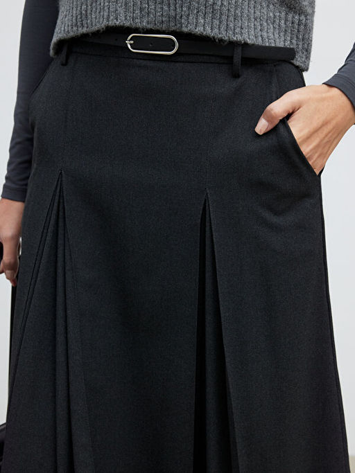 Beli Kemerli Pileli Etek