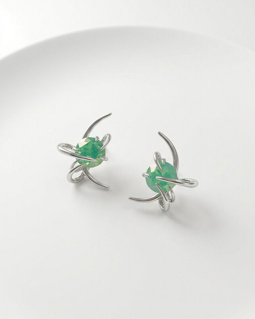 Стильные серьги