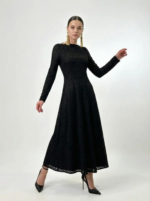 Платье из трикотажного кружева  черный с фестонами