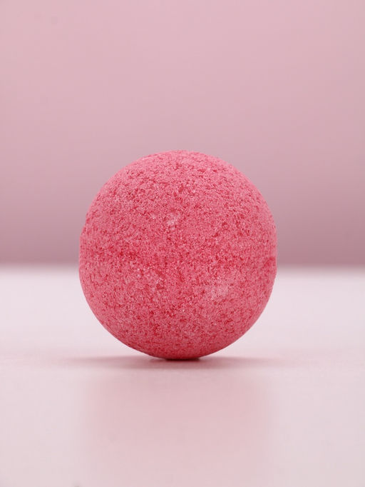 Цена за 3 шт. Бомбочка для ванны с предсказанием внутри Яркой весны!, ягодный аромат - Чистое счастье фото 3