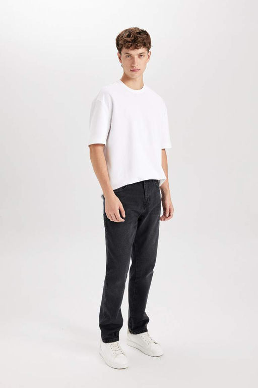 Джинсовые брюки прямого кроя с нормальной талией и нормальной талией - Defacto фото 4