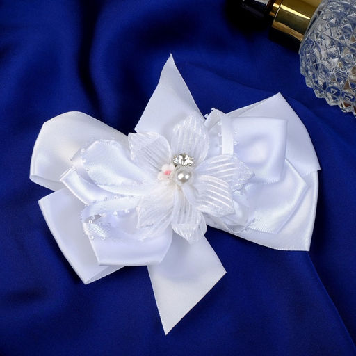 Цена за 6 шт. Бант для волос на резинке «Школьница», цветок бусина полосы, 12×8 см, белый