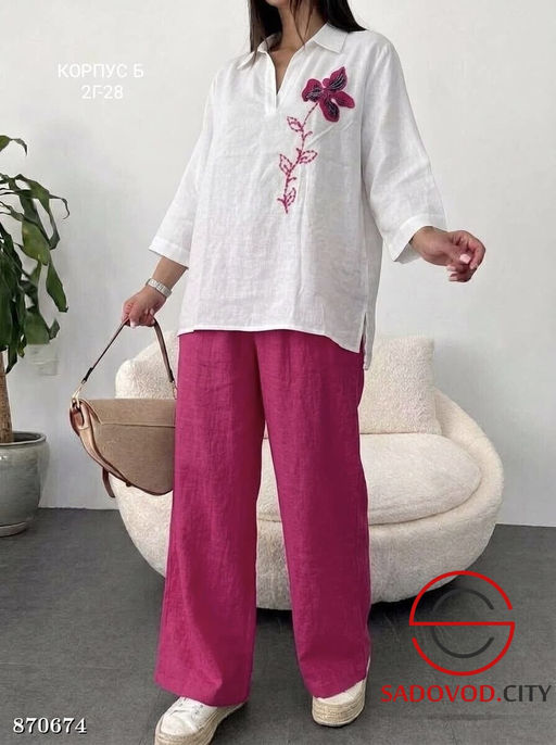 Женский костюм с брюками