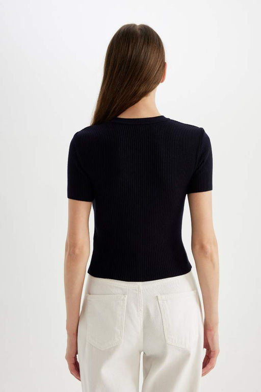 Укороченный свитер в рубчик с круглым вырезом - Defacto фото 7