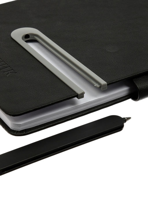 Дневник школьный 1-11 класс, лассе, обложка искуственная кожа черная с хлястиком, с ручкой   1096906