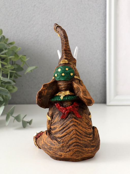 Фигурка полистоун «Слон индийский сидит», 17.5×8.5×9 см