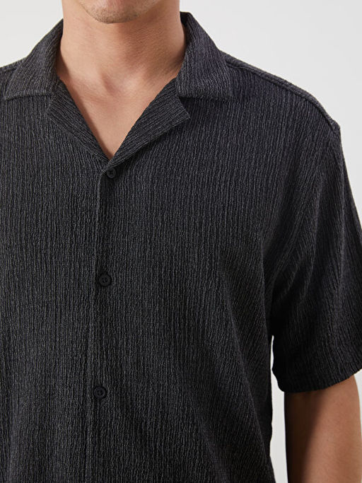 Regular Fit K?sa Kollu Arm?rl? Erkek G?mlek