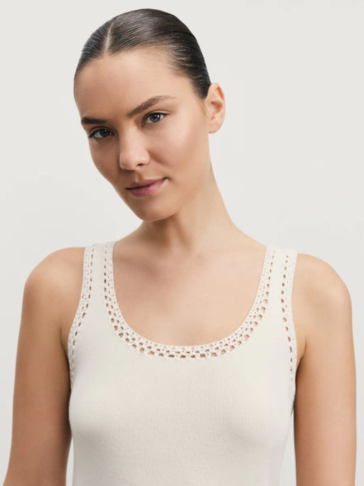 Топ с кружевной обработкой из вискозы / Zarina  фото 6