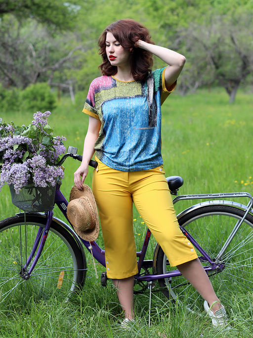 Капри больших размеров желтого цвета - Almond фото 2