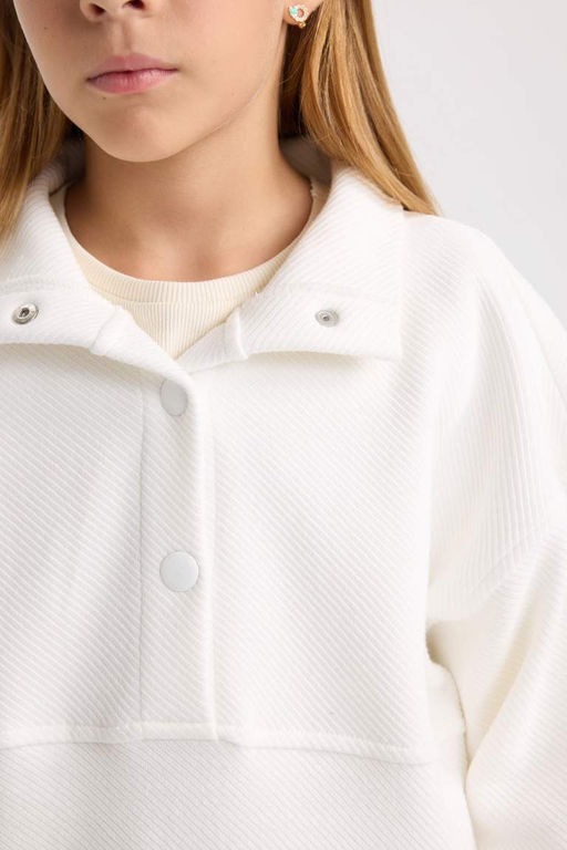 Базовый однотонный свитшот Relax Fit с высоким воротником и кнопками для девочек - Defacto фото 5