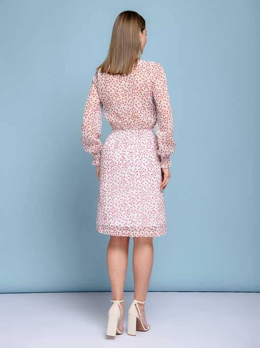 Платье белого цвета с цветочным принтом и длинными рукавами - 1001dress фото 3