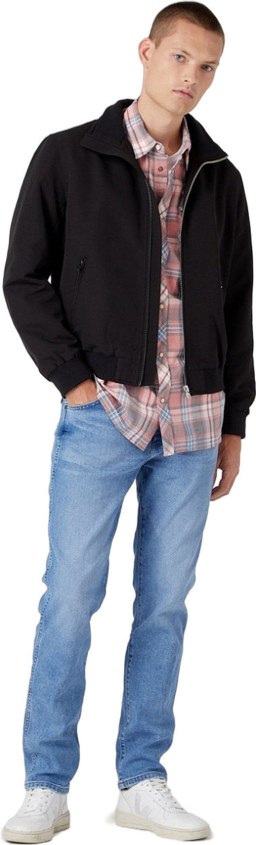 Джинсы мужские