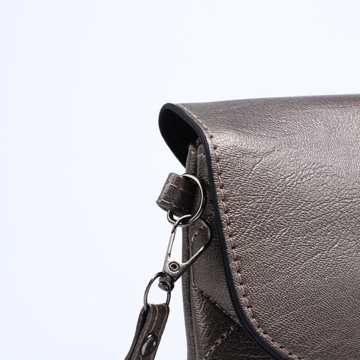 Сумка женская кросс-боди на магните, 24×6×14 см, однотонная, бронзовая