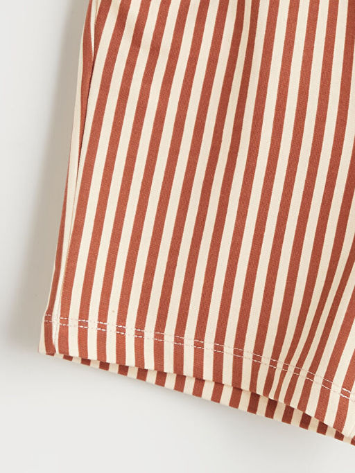 Beli Lastikli ?izgili Erkek ?ocuk ?ort