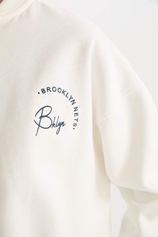 DeFactoFit NBA Brooklyn Nets Кардиган-бомбер из плотной ткани с воротником-стойкой на спине и принтом оверсайз  фото 6