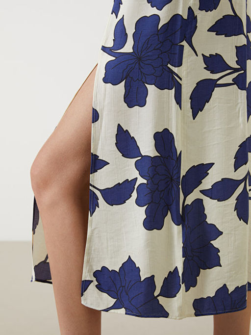 U Yaka ?i?ekli Ask?l? Elbise