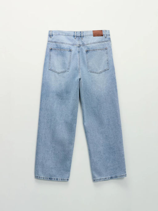 Джинсы relax fit / Zarina