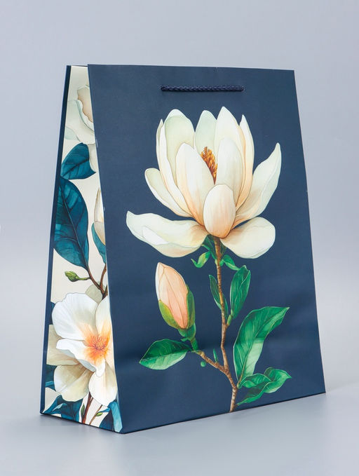 Цена за 2 шт. Пакет подарочный ламинированный Белая магнолия 26?12?32 см