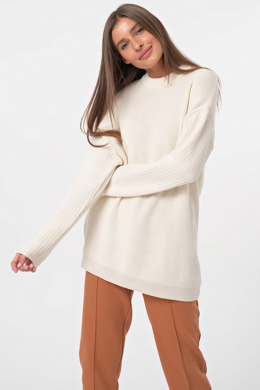 Джемпер вязаный удлиненный асимметричный теплый молочный
