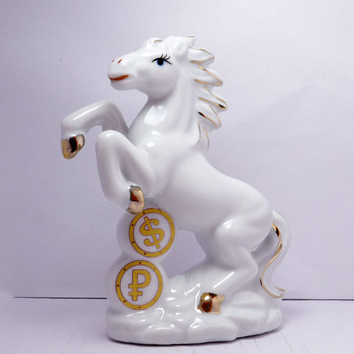 Лошадь символ 2026 года символ силы мощи достижения цели и победы 10см-12см