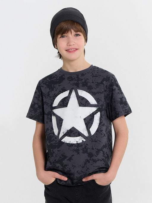 Футболка для мальчиков с принтом в стиле милитари и печатью в виде звезды