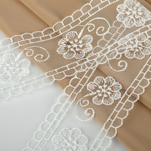 Кружево на сетке, 50 мм, 11±1 м, айвори