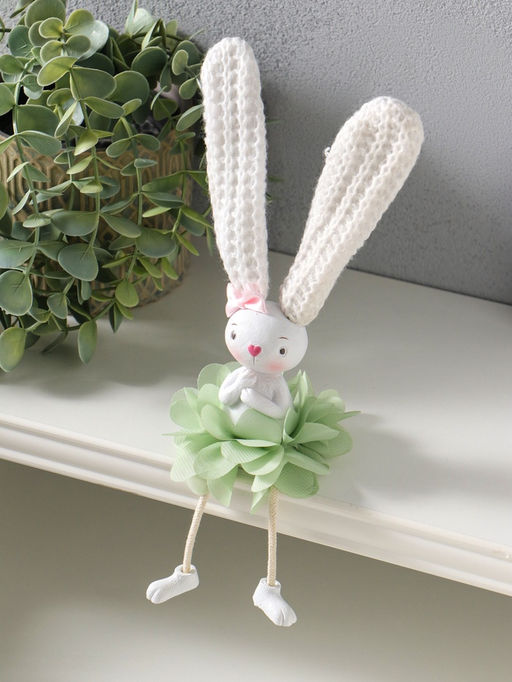 Фигура настольная полистоун Заюшка с розовым бантиком в цветочной юбочке, на полку, длинные ножки, 4.8?4?24.5 см