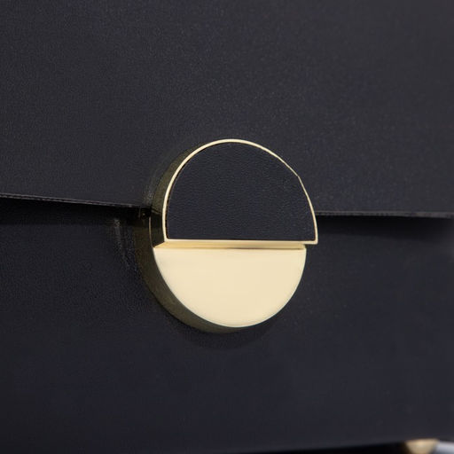 Сумка-мессенджер на клапане, цвет чёрный - Simaland фото 5