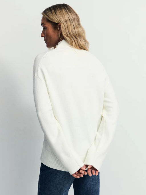 Джемпер оверсайз с V-образной горловиной / Zarina  фото 5