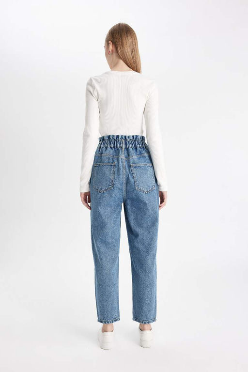 Джинсовые брюки длиной до щиколотки с высокой талией в бумажном пакете и потертыми брюками - Defacto фото 6