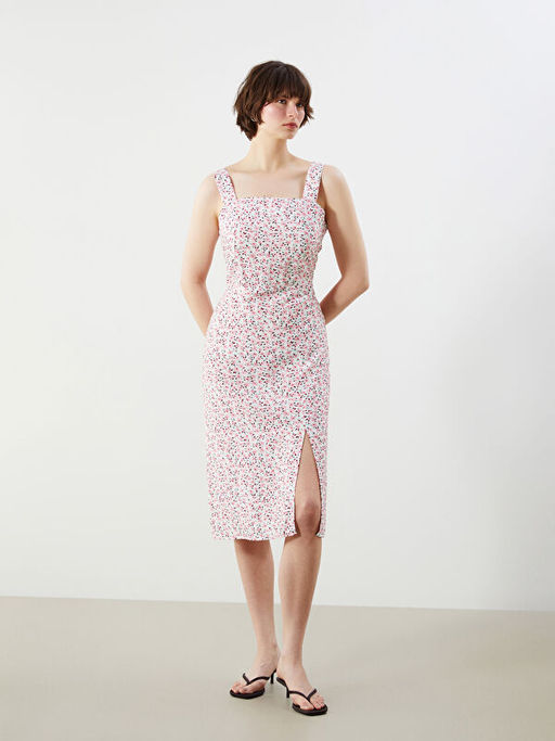 Kare Yaka ?i?ekli Elbise