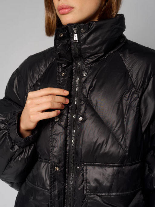 Куртка женская 12411-22043 black