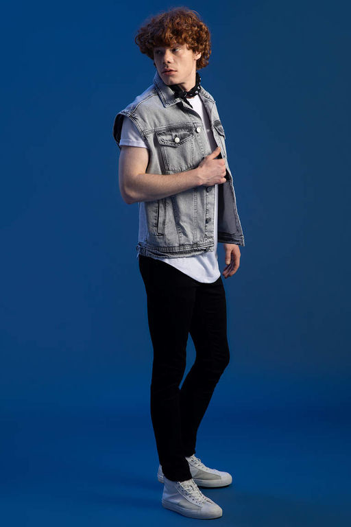 Супероблегающие джинсовые брюки с нормальной талией и очень узкими штанинами - Defacto фото 8