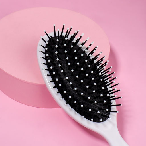 Расчёска массажная, 7×22 см, белая