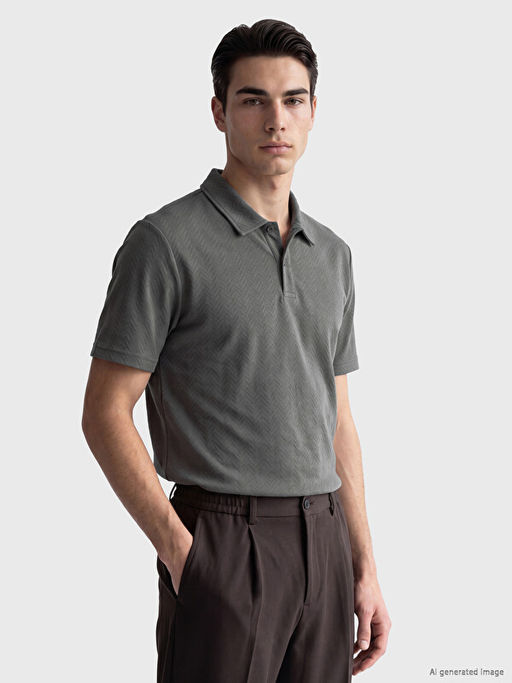 Polo Yaka Desenli Standart Fit Erkek Ti??rt