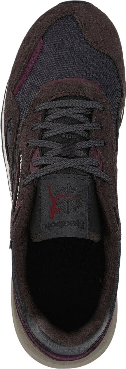 Кроссовки взрослые