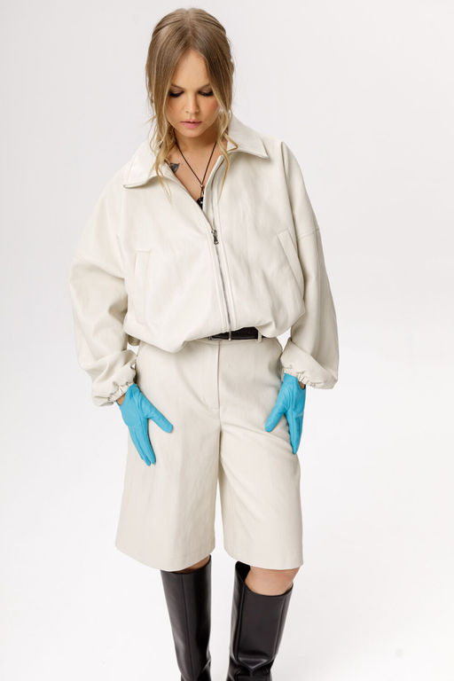 Бомбер Pirs 6633 молочный