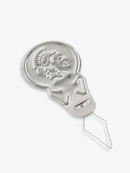 Швейный набор, 42 предмета, в футляре, 12×12×3 см, чёрный