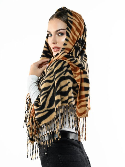 Яркий палантин с анималистичным принтом - Pretty mania фото 4