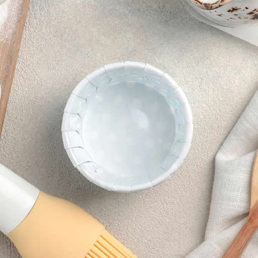 Цена за 50 шт. Форма для выпечки круглая Доляна «Горох голубой», d=6.5 см, голубая