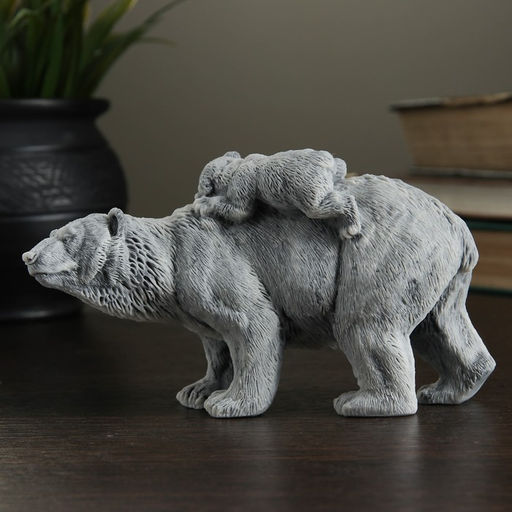 Фигурка «Медведица с медвежонком идет», 7.5 см